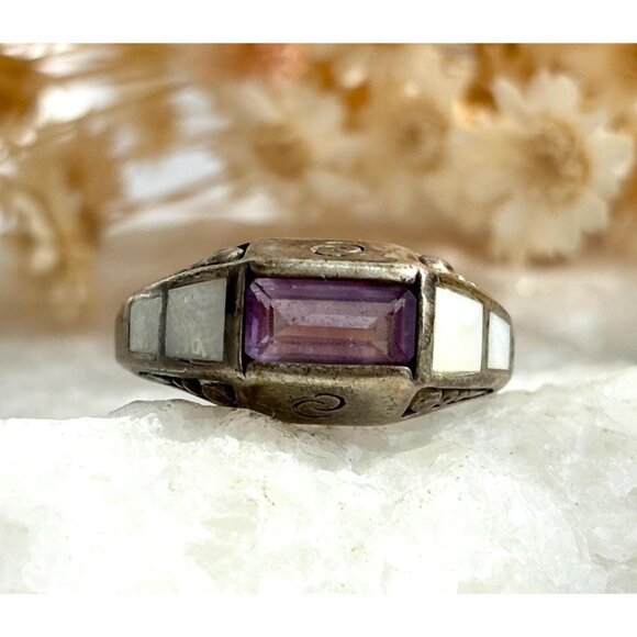 Amethyst & Mother of Pearl Geometric 295 Sterling Silver Vintage Ring - sz 6 - Picture 1 of 10